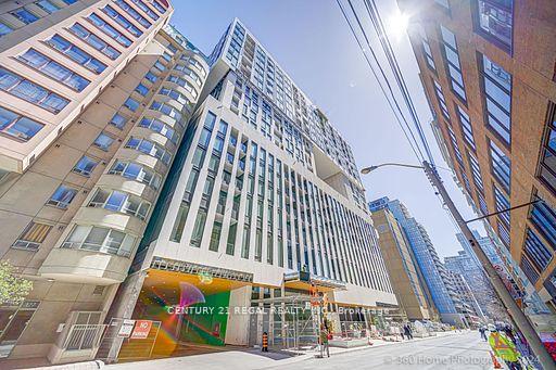 238-simcoe-street-toronto-ontario-c12260609