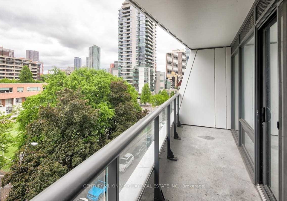 85-wood-street-toronto-ontario-c12260671