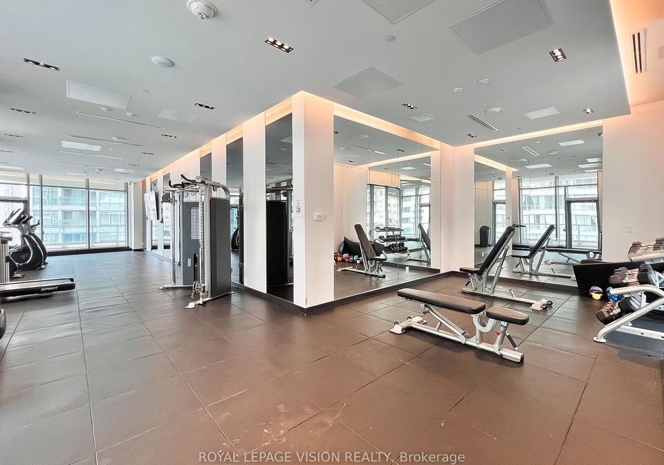 2221-yonge-street-toronto-ontario-c12260789