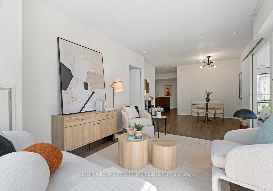 22-wellesley-street-e-toronto-ontario-c12260794