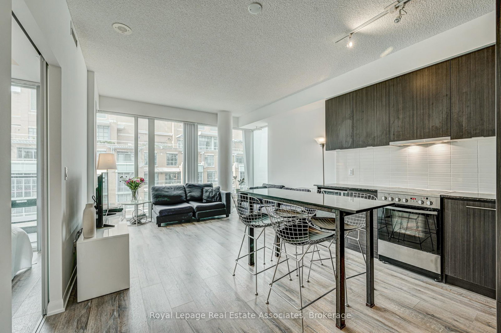435-richmond-street-w-toronto-ontario-c12260862