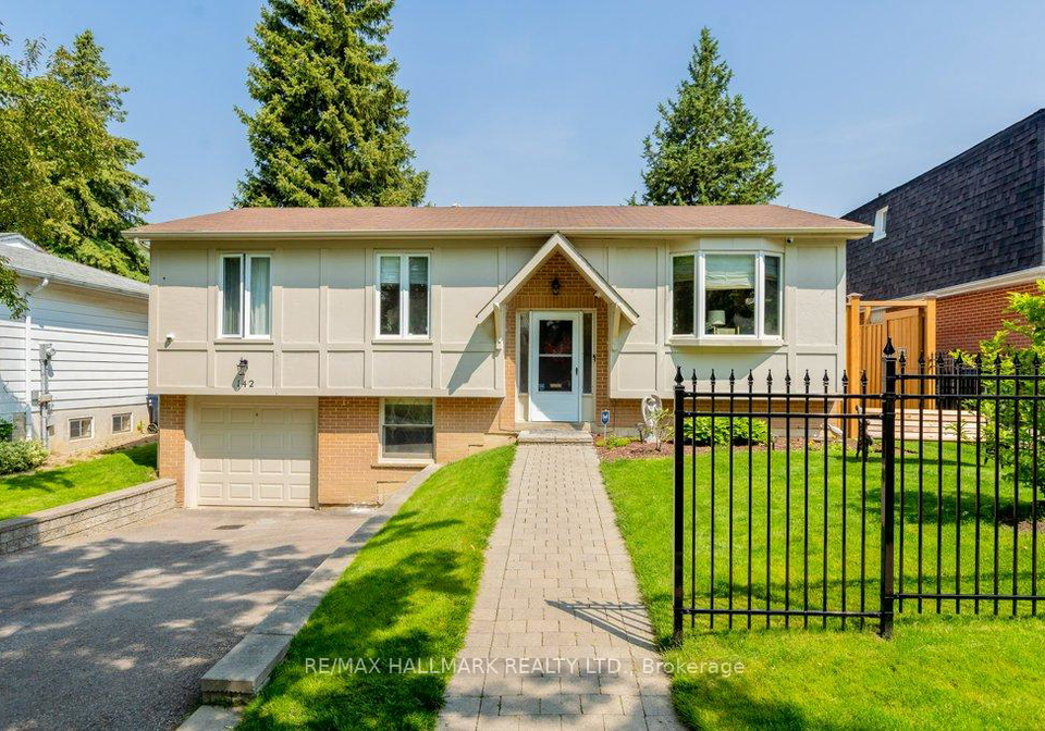 142-aspenwood-drive-north-york-ontario-c12260972