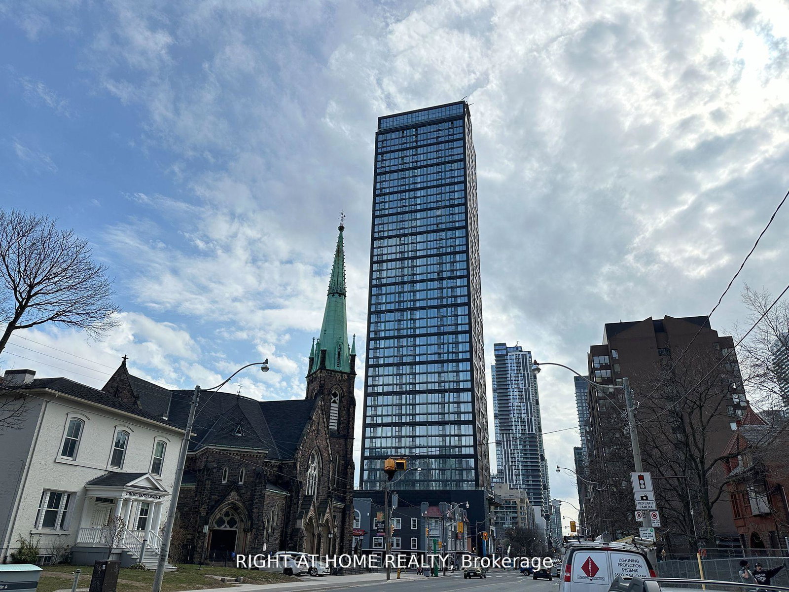 319-jarvis-street-toronto-ontario-c12261052
