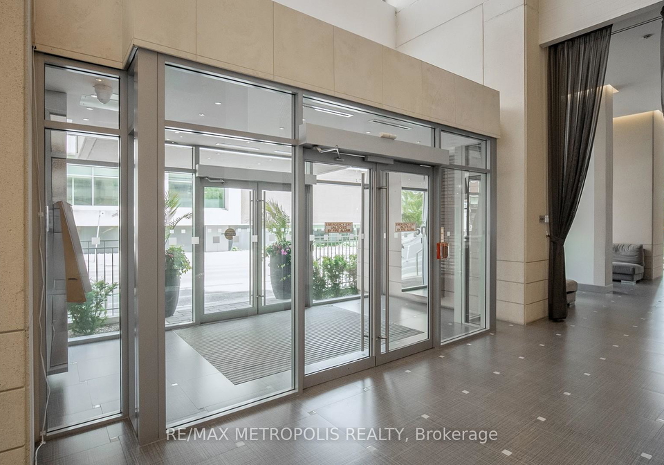 500-sherbourne-street-toronto-ontario-c12261126