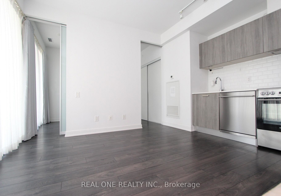 50-charles-street-e-toronto-ontario-c12261397