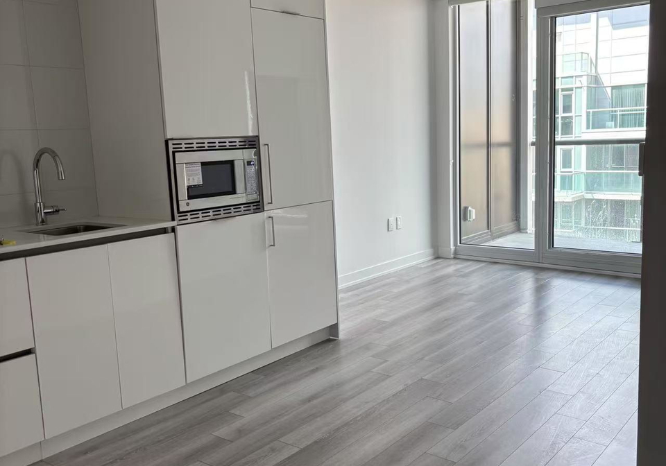 121-st-patrick-street-toronto-ontario-c12261431