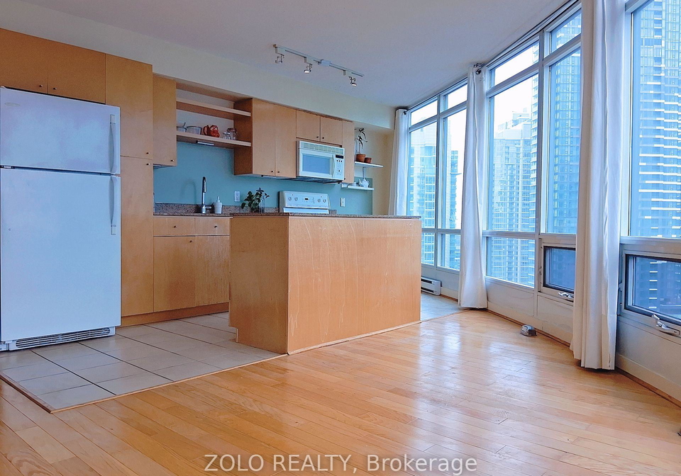 361-front-street-w-toronto-ontario-c12261454