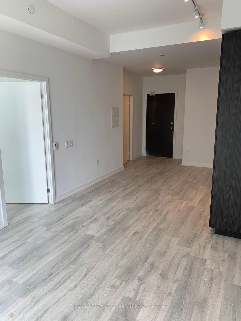 7-golden-lion-heights-north-york-ontario-c12261499