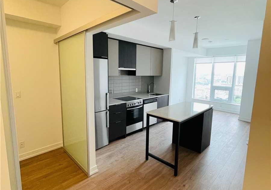 203-college-street-toronto-ontario-c12261501