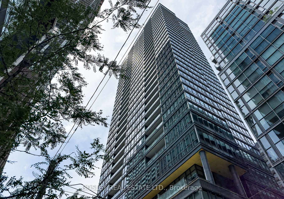 8-charlotte-street-toronto-ontario-c12261517
