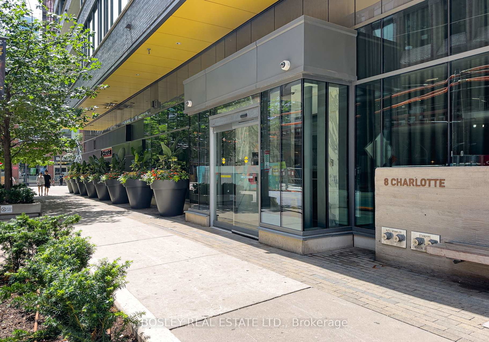 8-charlotte-street-toronto-ontario-c12261517