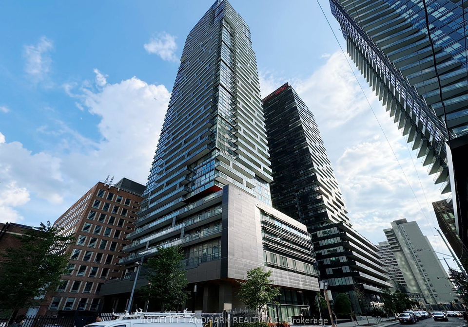 39-roehampton-avenue-toronto-ontario-c12261543