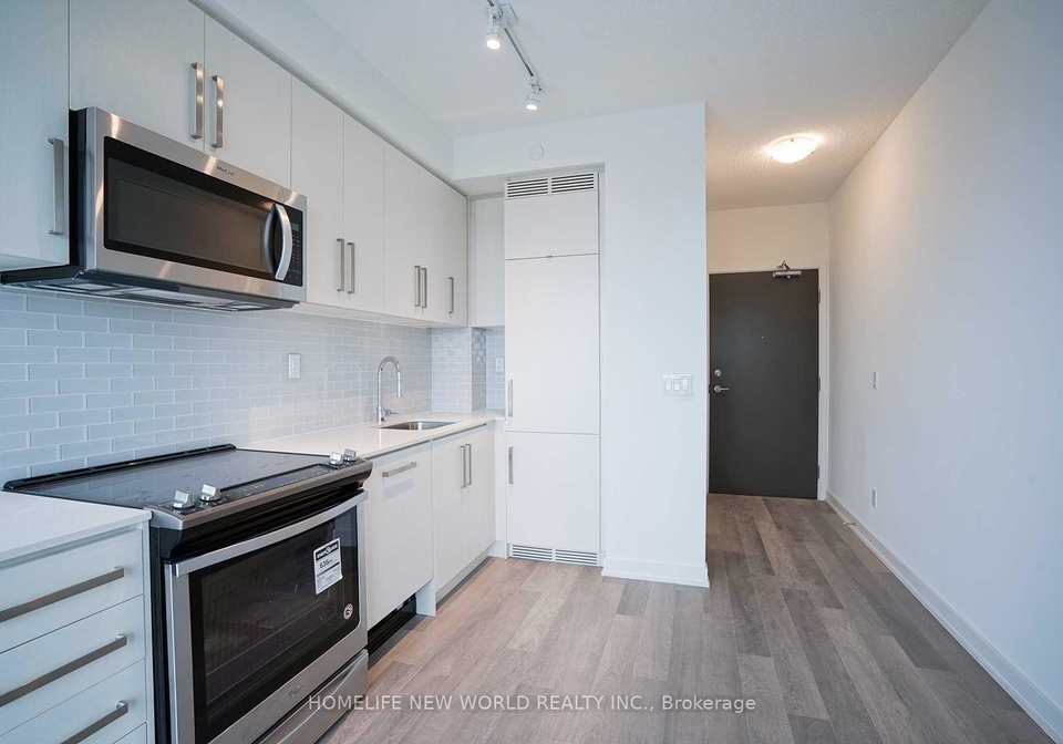 5180-yonge-street-toronto-ontario-c12261581