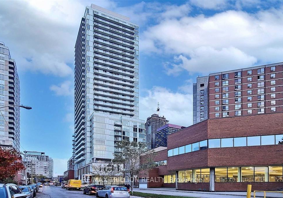 33-helendale-avenue-toronto-ontario-c12261616