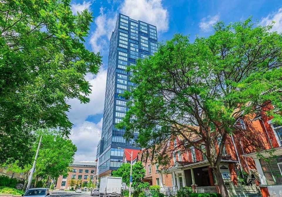 203-college-street-toronto-ontario-c12261618