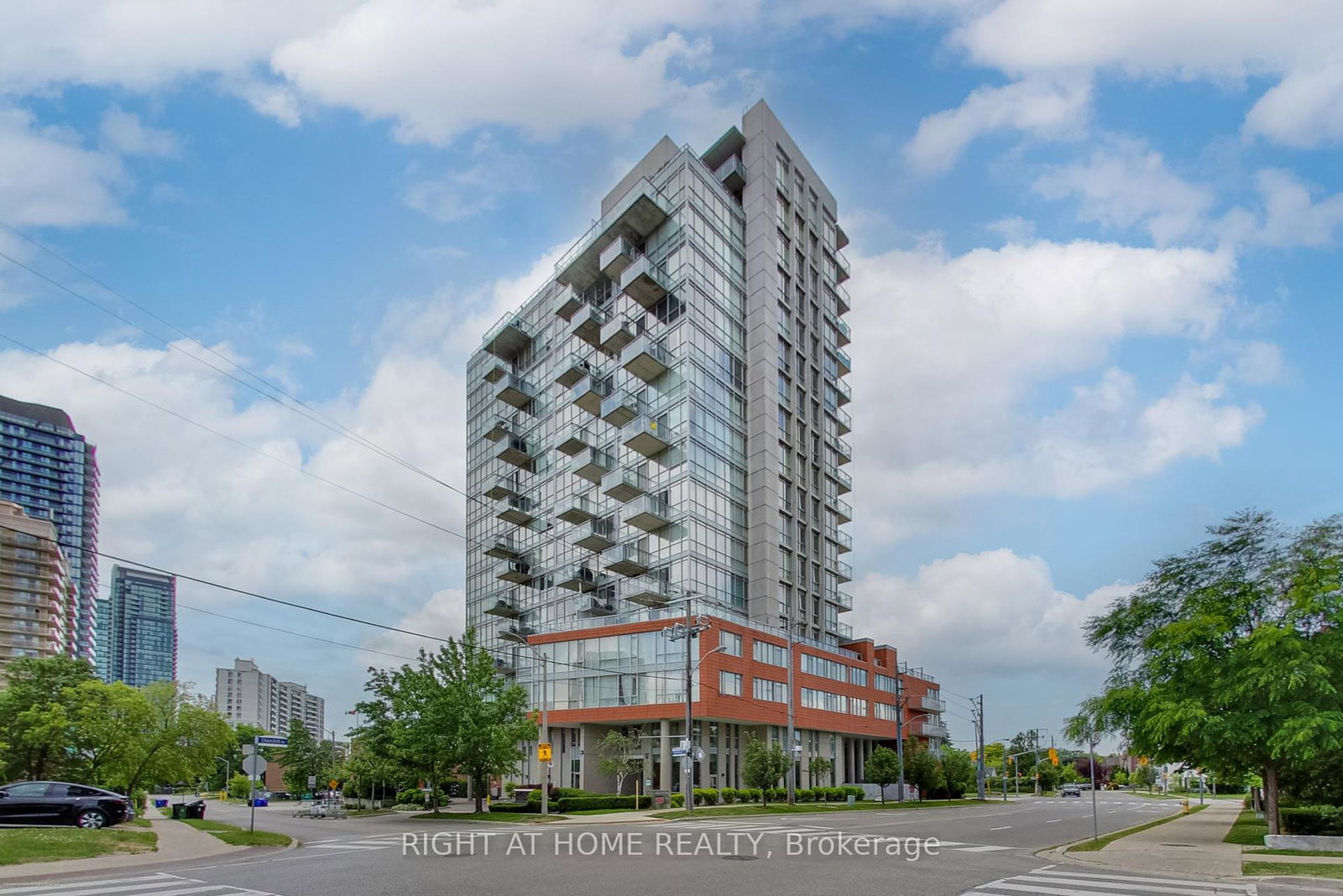 30-canterbury-place-toronto-ontario-c12261746
