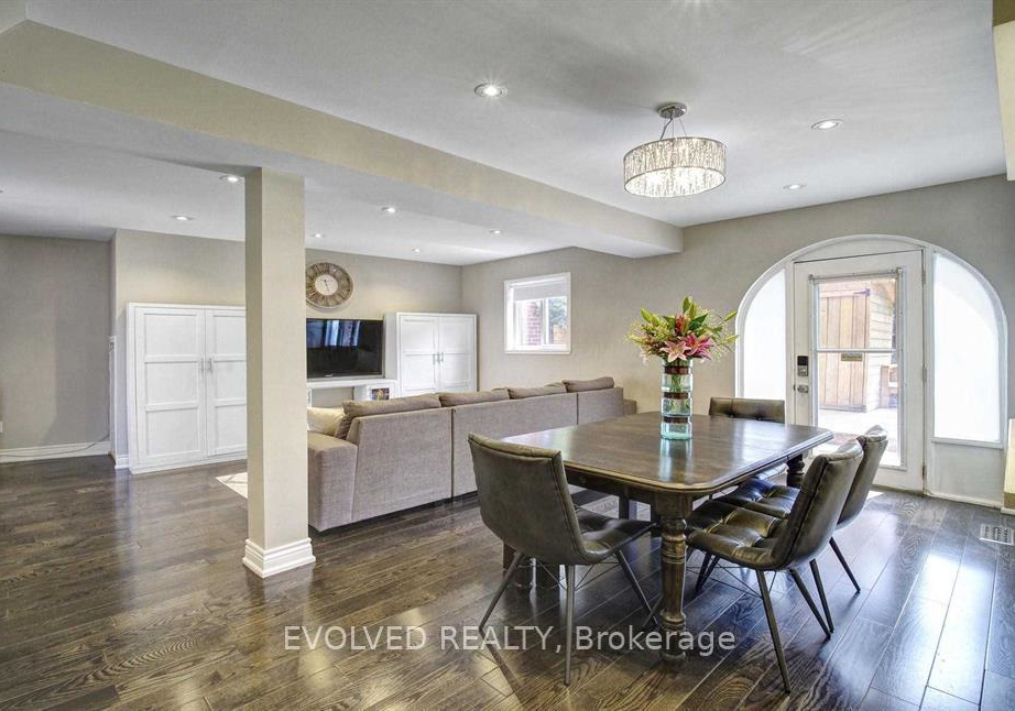 15-esterbrooke-avenue-north-york-ontario-c12261754