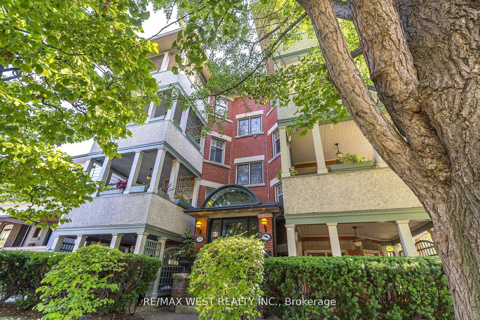 9a-humewood-drive-toronto-ontario-c12262030