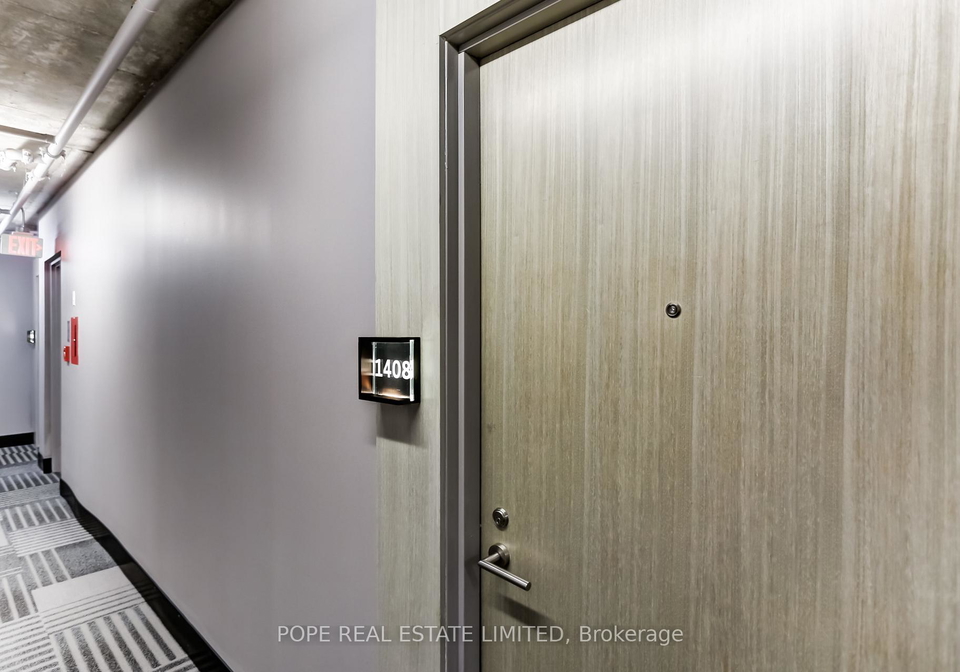 111-bathurst-street-toronto-ontario-c12262390