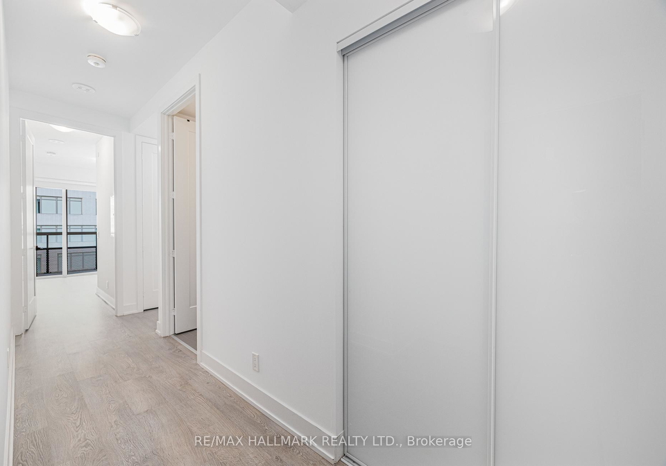 11-lillian-street-toronto-ontario-c12262830