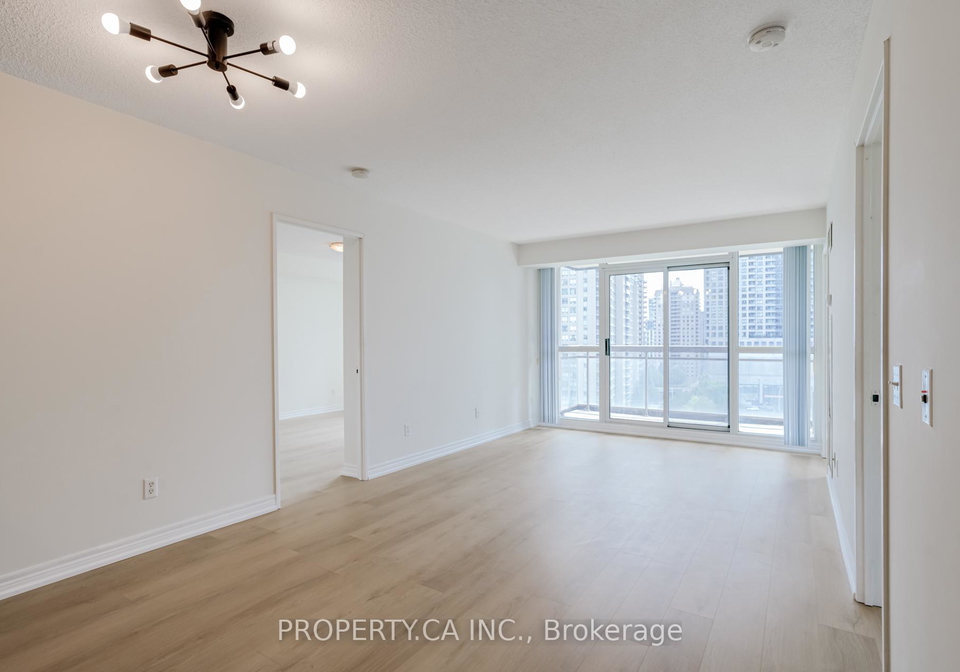 18-parkview-avenue-north-york-ontario-c12262953