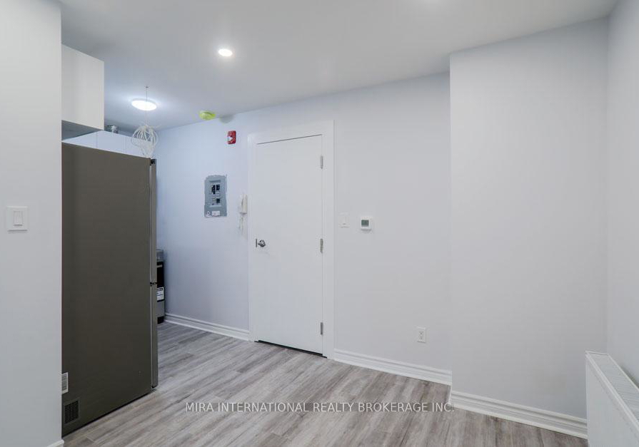 210-carlton-street-toronto-ontario-c12263100
