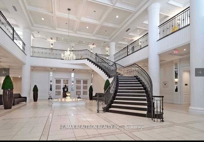 15-greenview-avenue-toronto-ontario-c12263766
