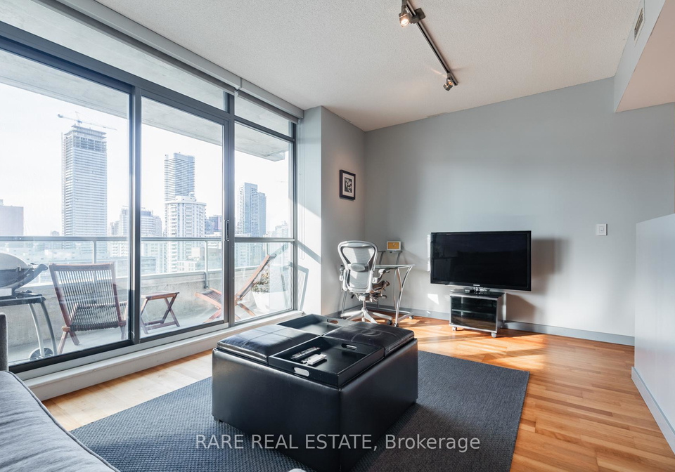 281-mutual-street-toronto-ontario-c12263899
