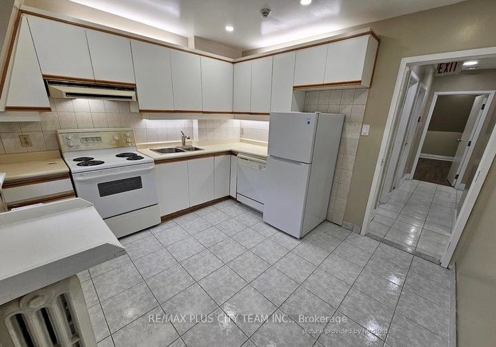 18-dundonald-street-toronto-ontario-c12263979