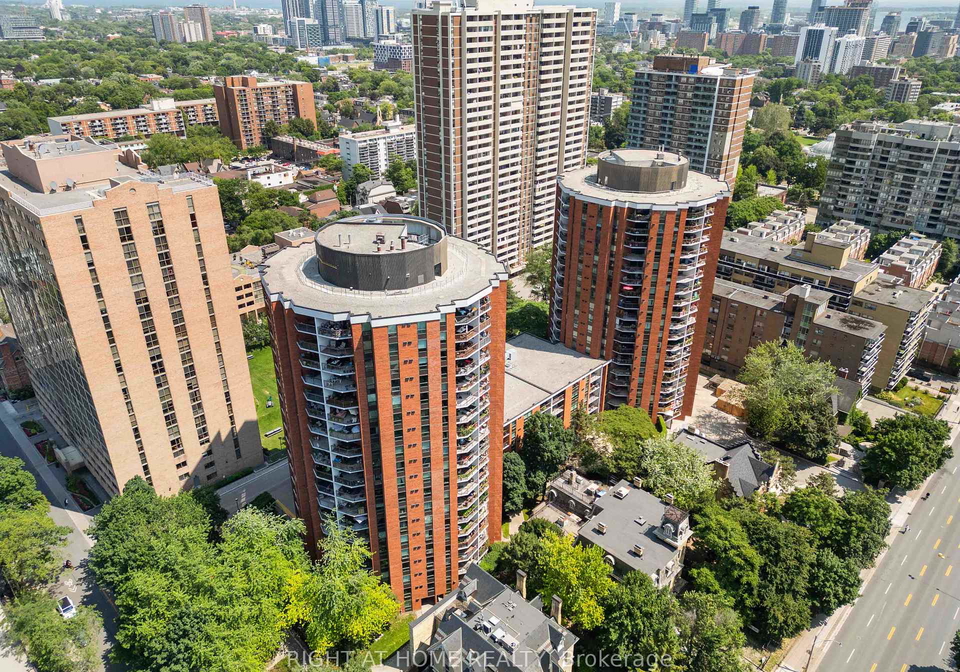 77-maitland-place-toronto-ontario-c12264095