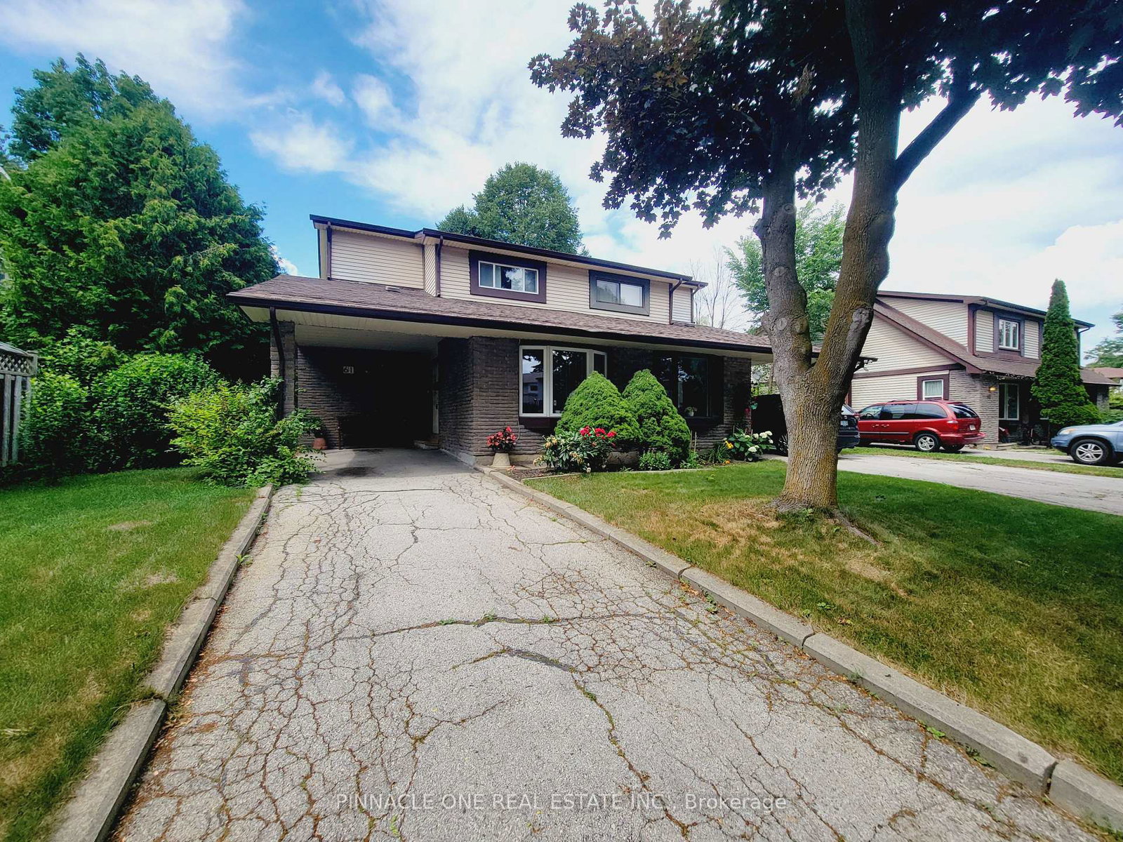 61-applegate-crescent-north-york-ontario-c12264539