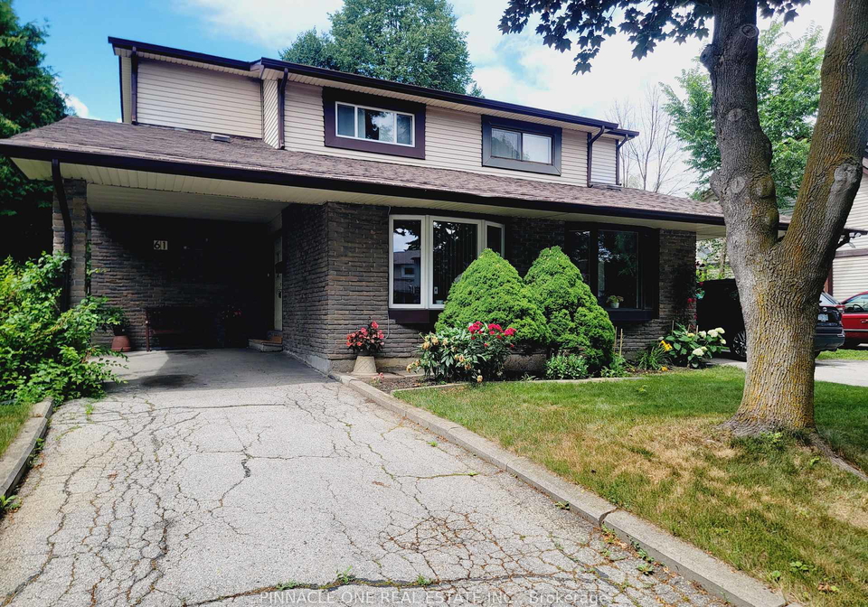 61-applegate-crescent-north-york-ontario-c12264539