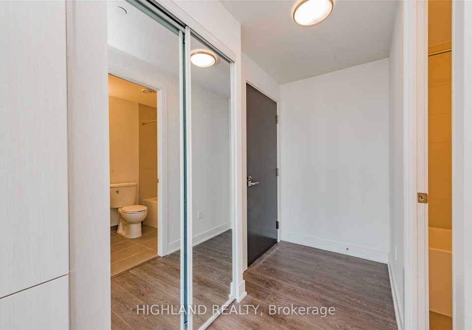 89-mcgill-street-toronto-ontario-c12264782