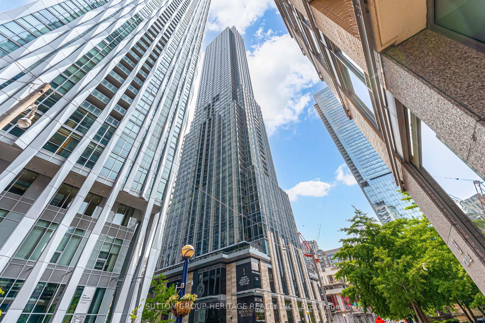 11-yorkville-avenue-toronto-ontario-c12265032