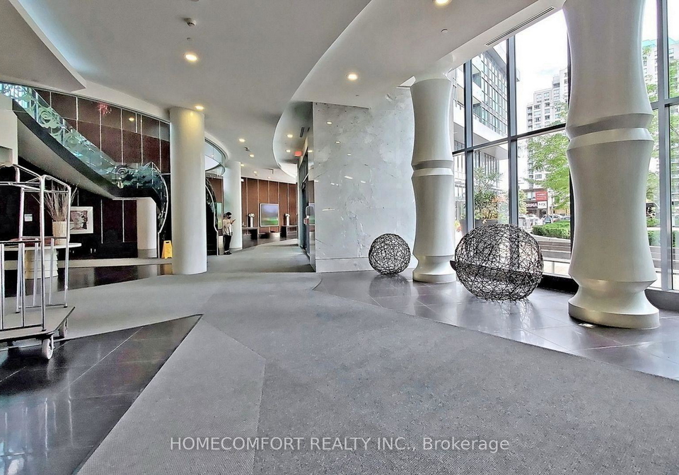 5162-yonge-street-toronto-ontario-c12265045