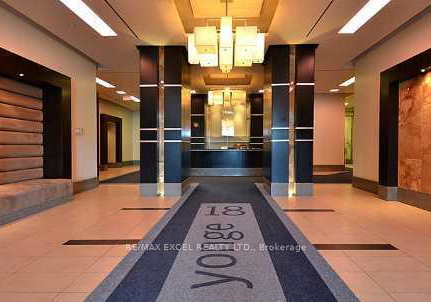 18-yonge-street-toronto-ontario-c12265097