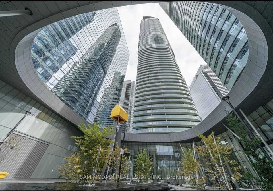 14-york-street-toronto-ontario-c12265175