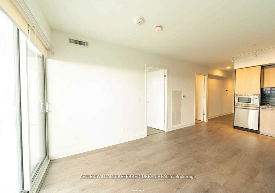501-yonge-street-toronto-ontario-c12265206