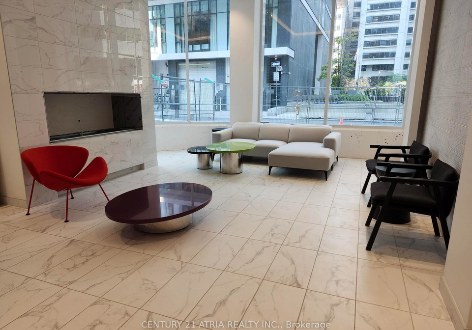 238-simcoe-street-toronto-ontario-c12265326