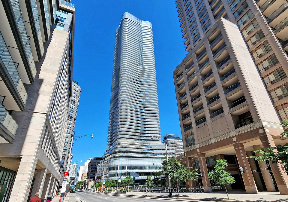 11-wellesley-street-w-toronto-ontario-c12265378