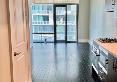 39-queens-quay-e-toronto-ontario-c12265477