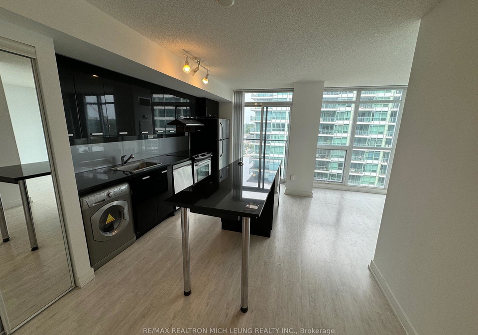 19-singer-court-north-york-ontario-c12265593