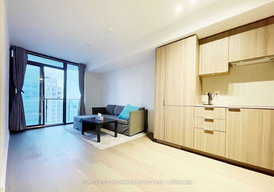 11-wellesley-street-w-toronto-ontario-c12265745