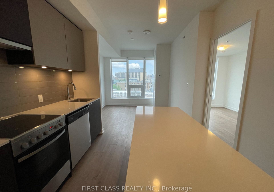 203-college-street-toronto-ontario-c12265901