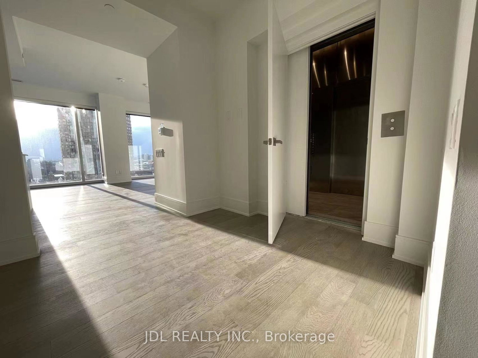 1-gloucester-street-toronto-ontario-c12265921