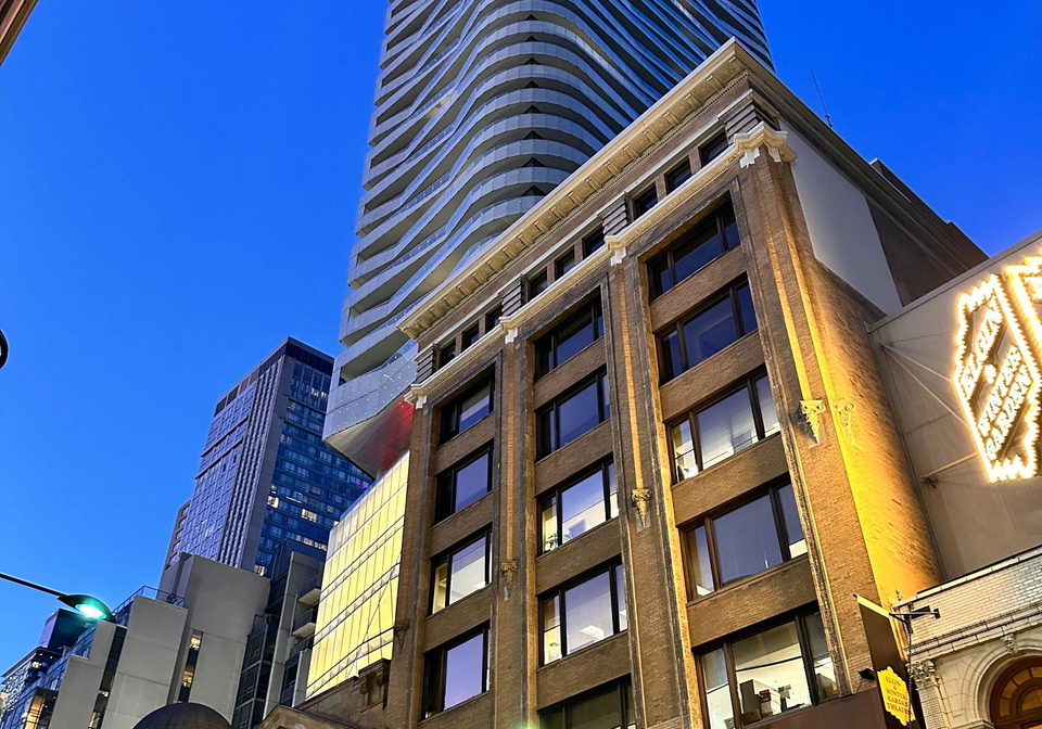 197-yonge-street-toronto-ontario-c12265982