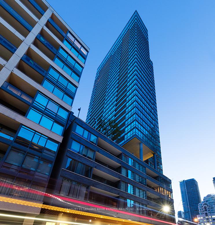 8-cumberland-street-toronto-ontario-c12266016