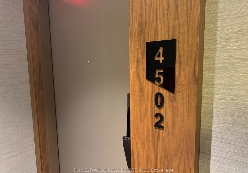 10-york-street-toronto-ontario-c12266026