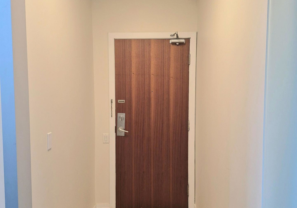 30-canterbury-place-toronto-ontario-c12266048