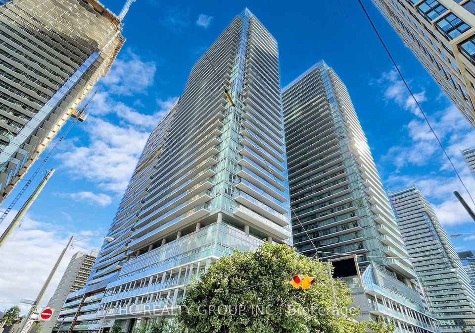 99-broadway-avenue-toronto-ontario-c12266146